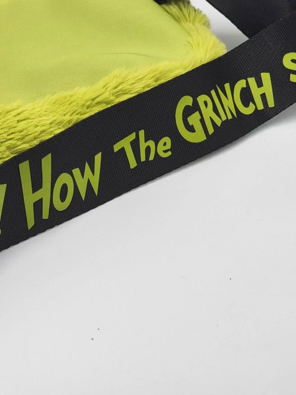 Bioworld Dr. Seuss The GrinchFurry Belt Bag - Fanny PackCrossbody Green